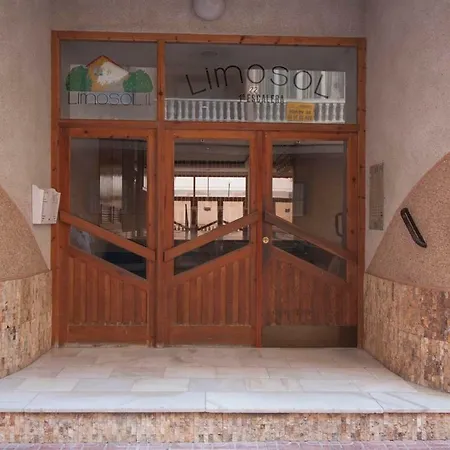 Apartamento Homely Playa Acequion Torrevieja